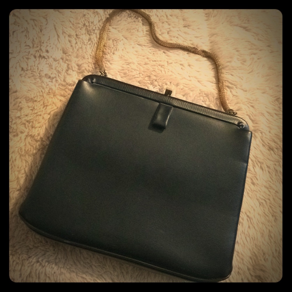Vintage hand purse with gorgeous pink silk lining